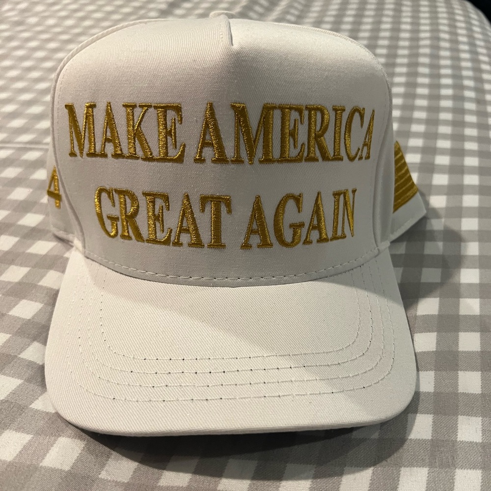Make America Great Again hat